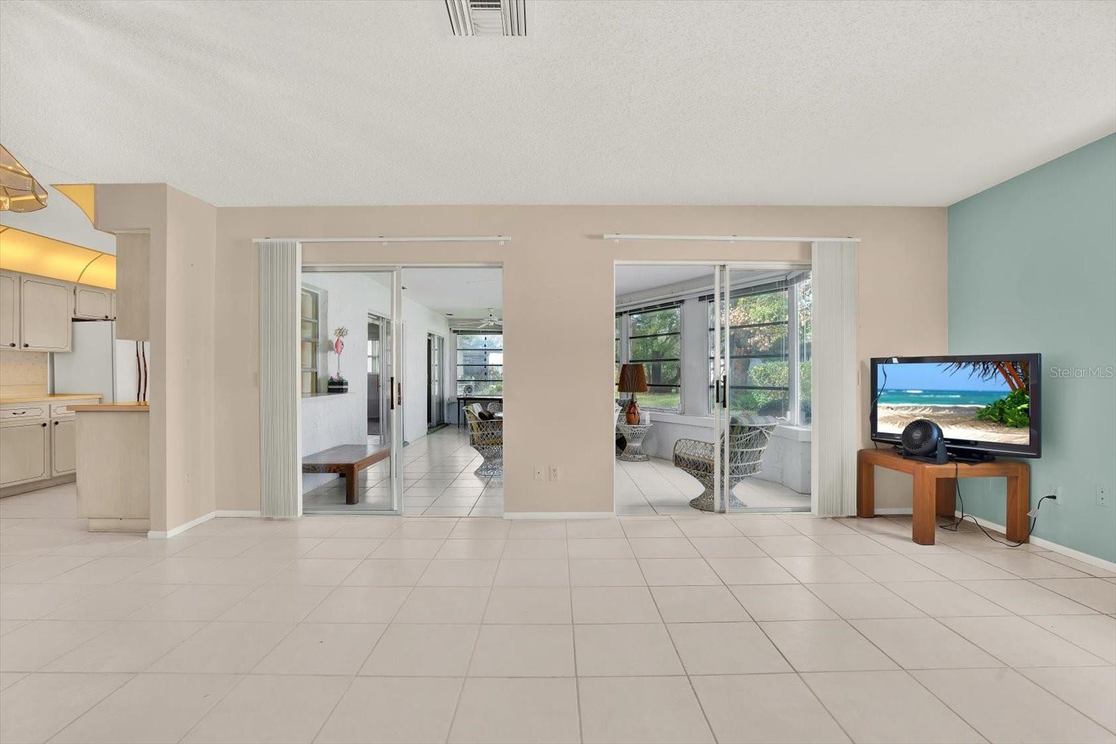 ANCHORAGE OF TARPON LAKE UNIT TWO THE - Residential