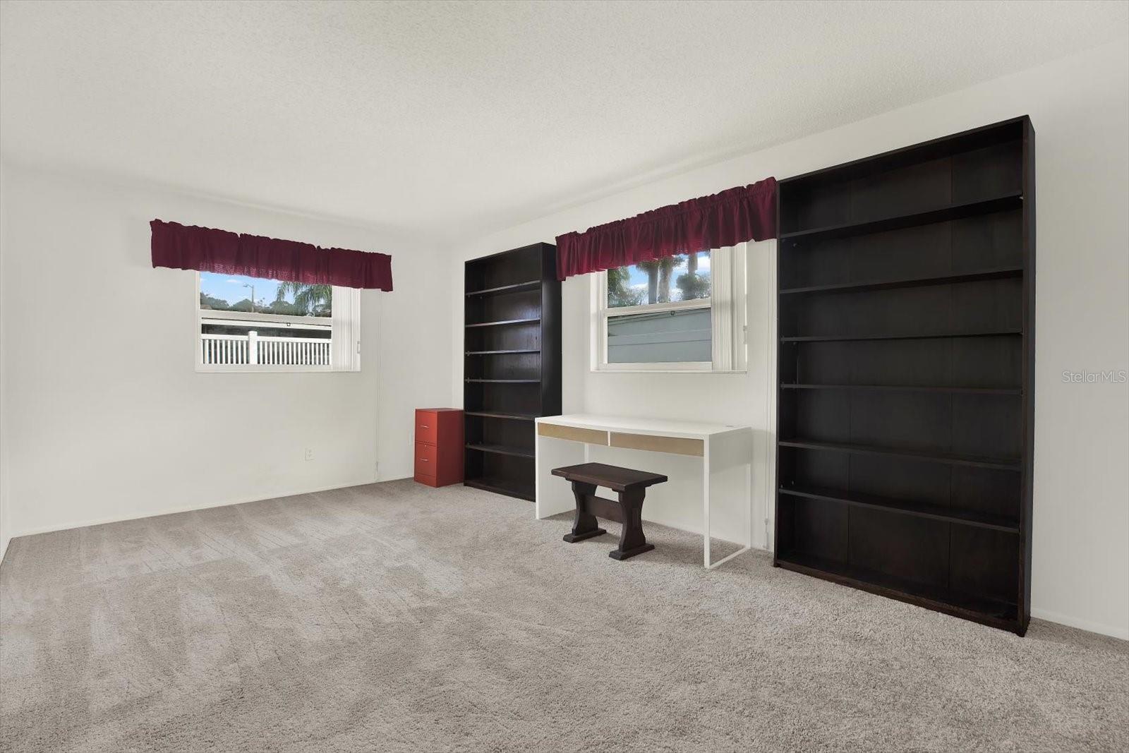 ANCHORAGE OF TARPON LAKE UNIT TWO THE - Residential