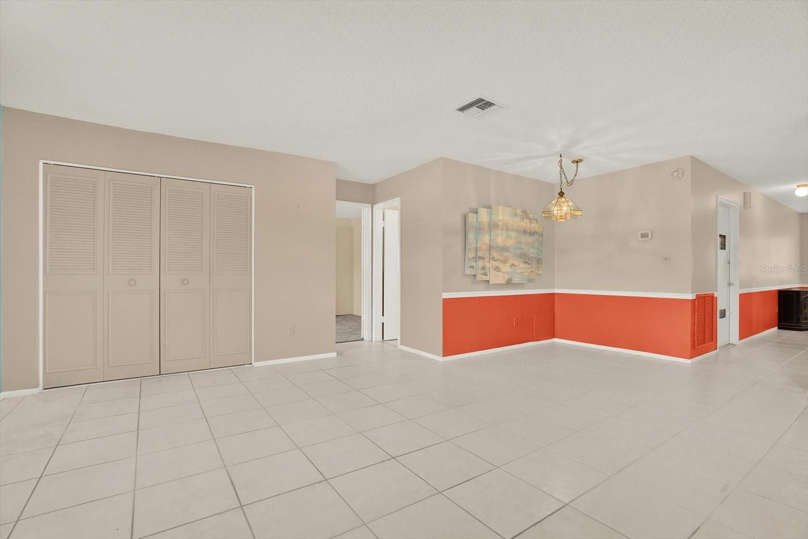 ANCHORAGE OF TARPON LAKE UNIT TWO THE - Residential