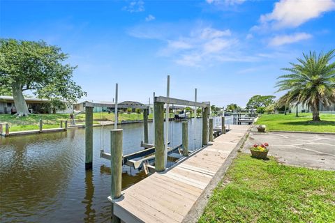 A home in PORT CHARLOTTE