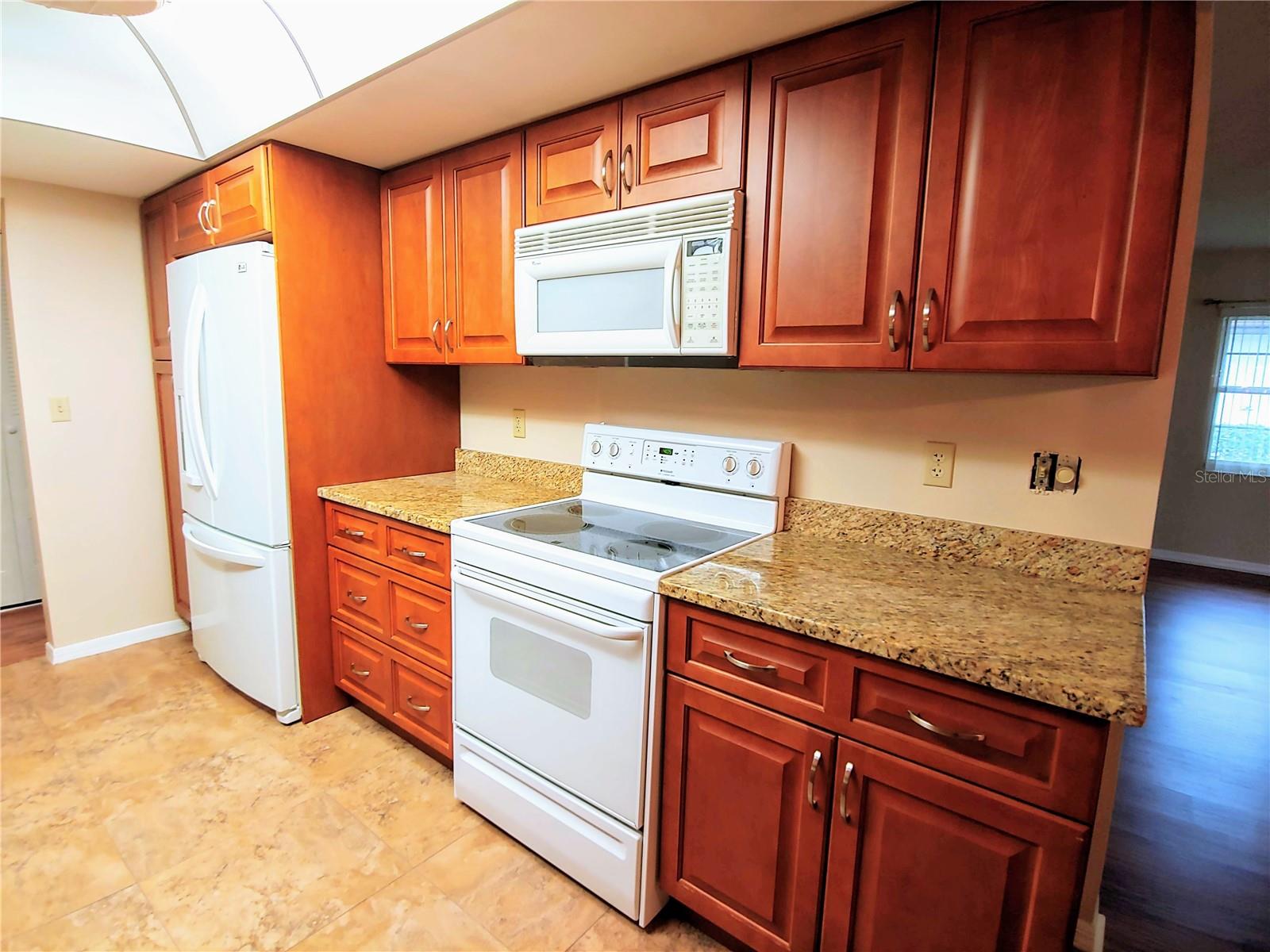 HIGHGATE III CONDO PH - Residential Lease