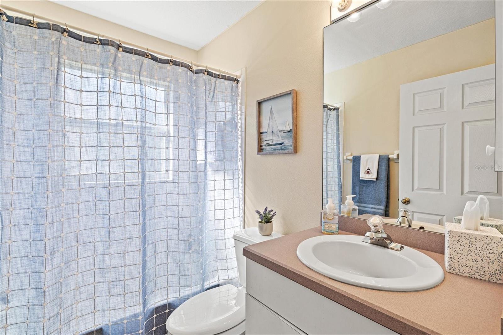 GROVELAND - Residential