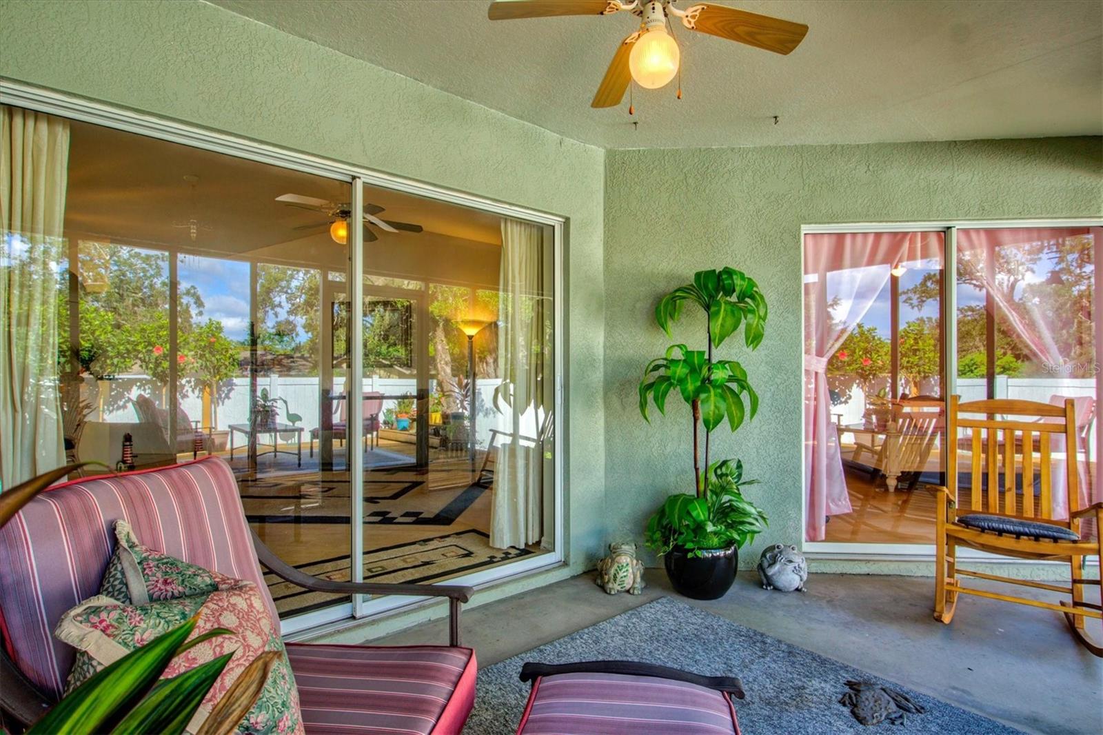 GROVELAND - Residential
