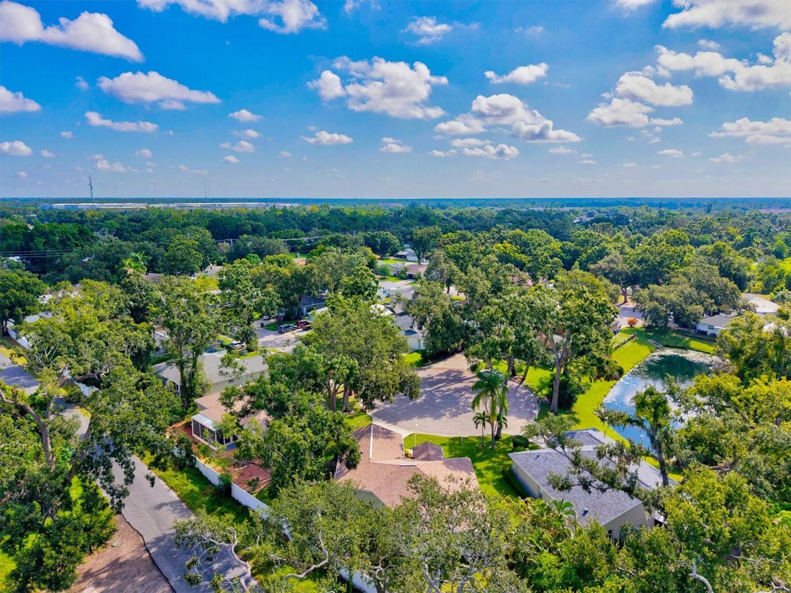 GROVELAND - Residential