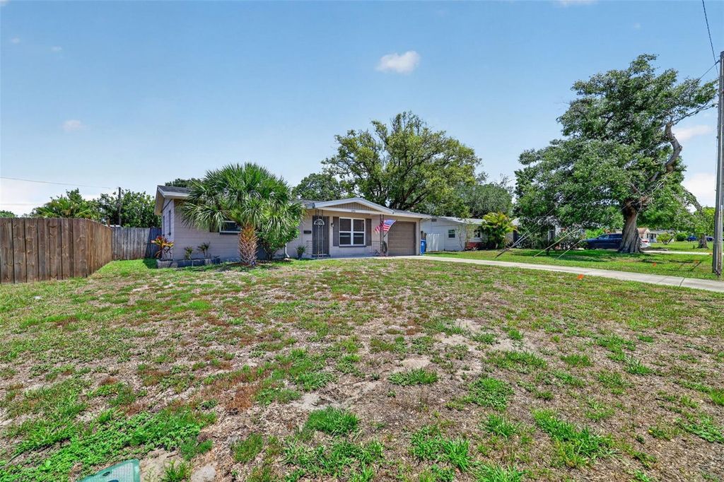 Photo of 691 72nd Avenue N, St Petersburg, FL 33702 (MLS # TB8507945)