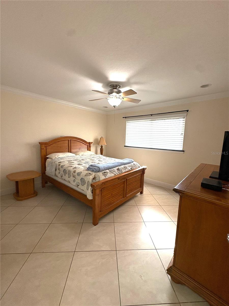 HARBORVIEW - Residential Lease