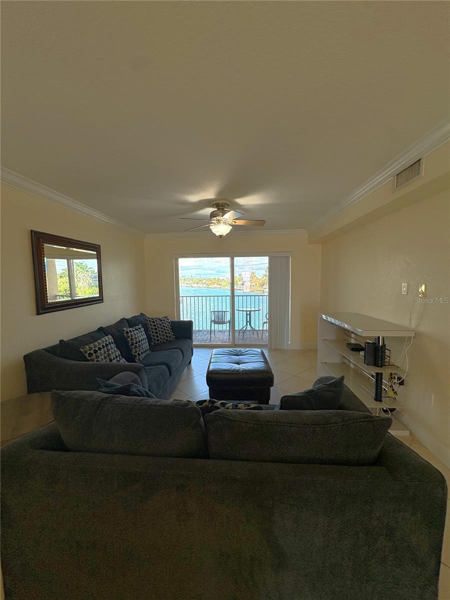 HARBORVIEW - Residential Lease