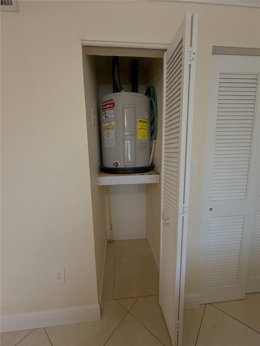 HARBORVIEW - Residential Lease