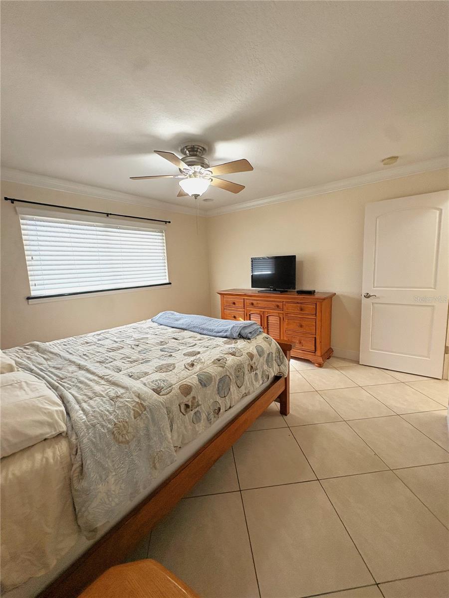 HARBORVIEW - Residential Lease