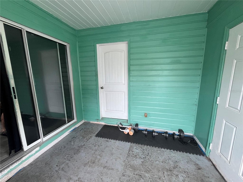 Photo of 33 W Johnson Avenue, Lake Wales, FL 33853 (MLS # P4939539)