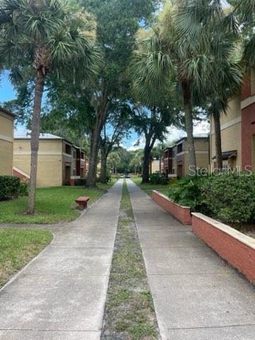 624 KENWICK CIRCLE 204