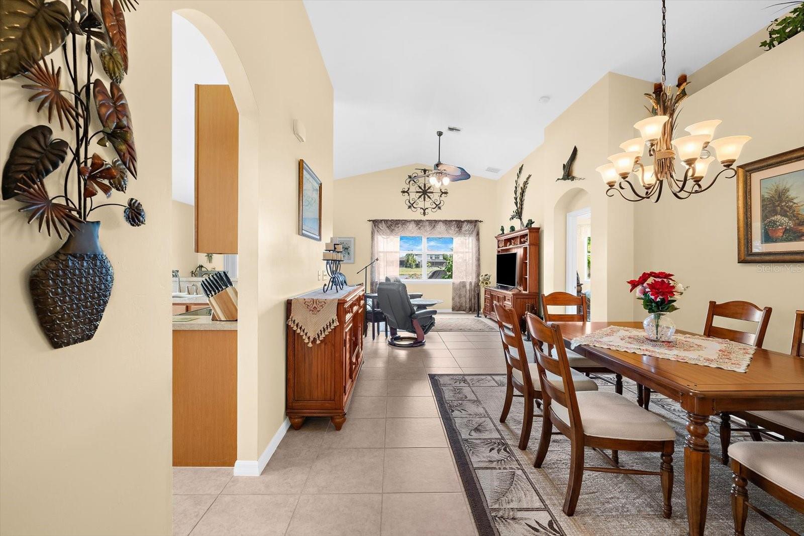 RIVER CLUB - Residential