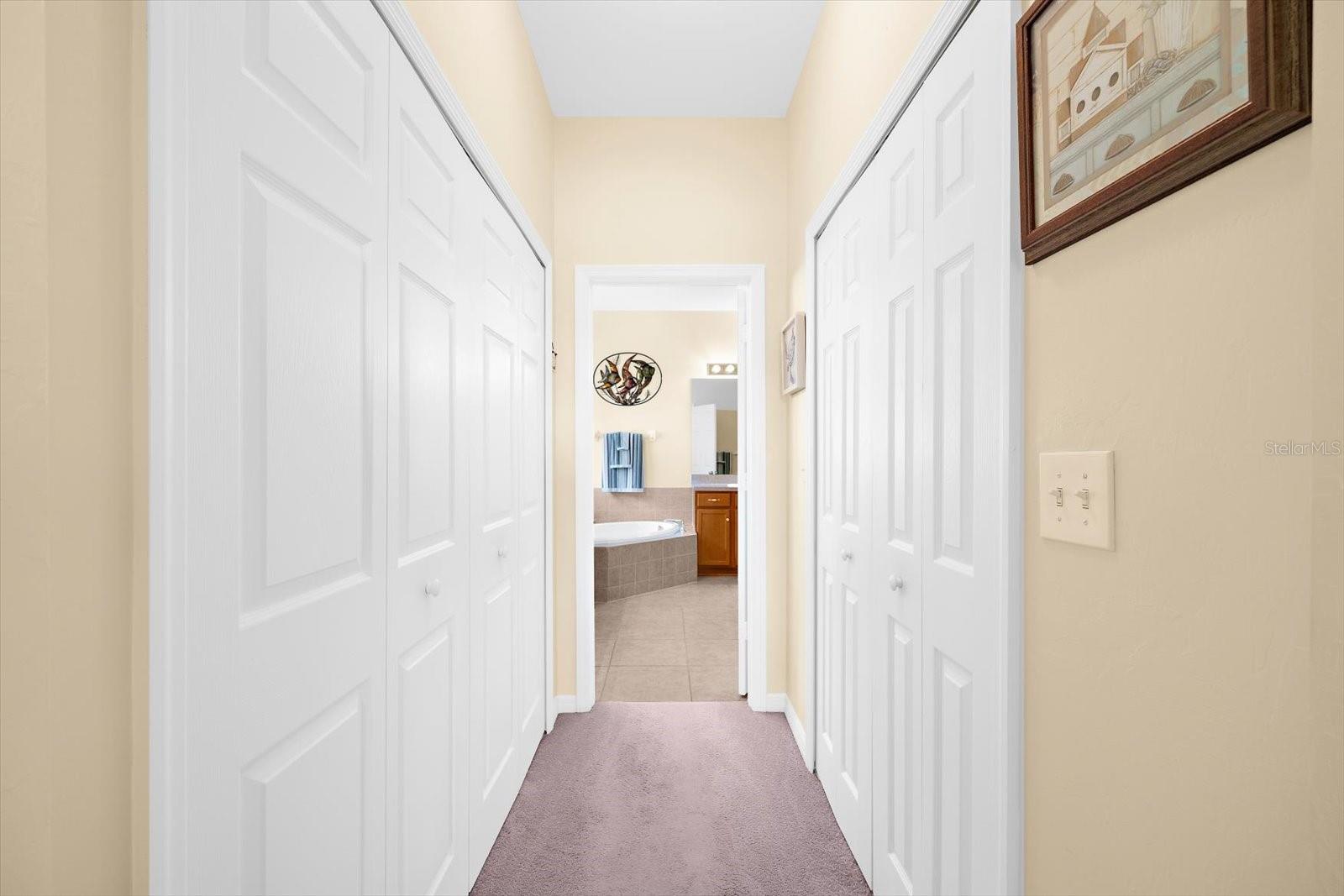 RIVER CLUB - Residential