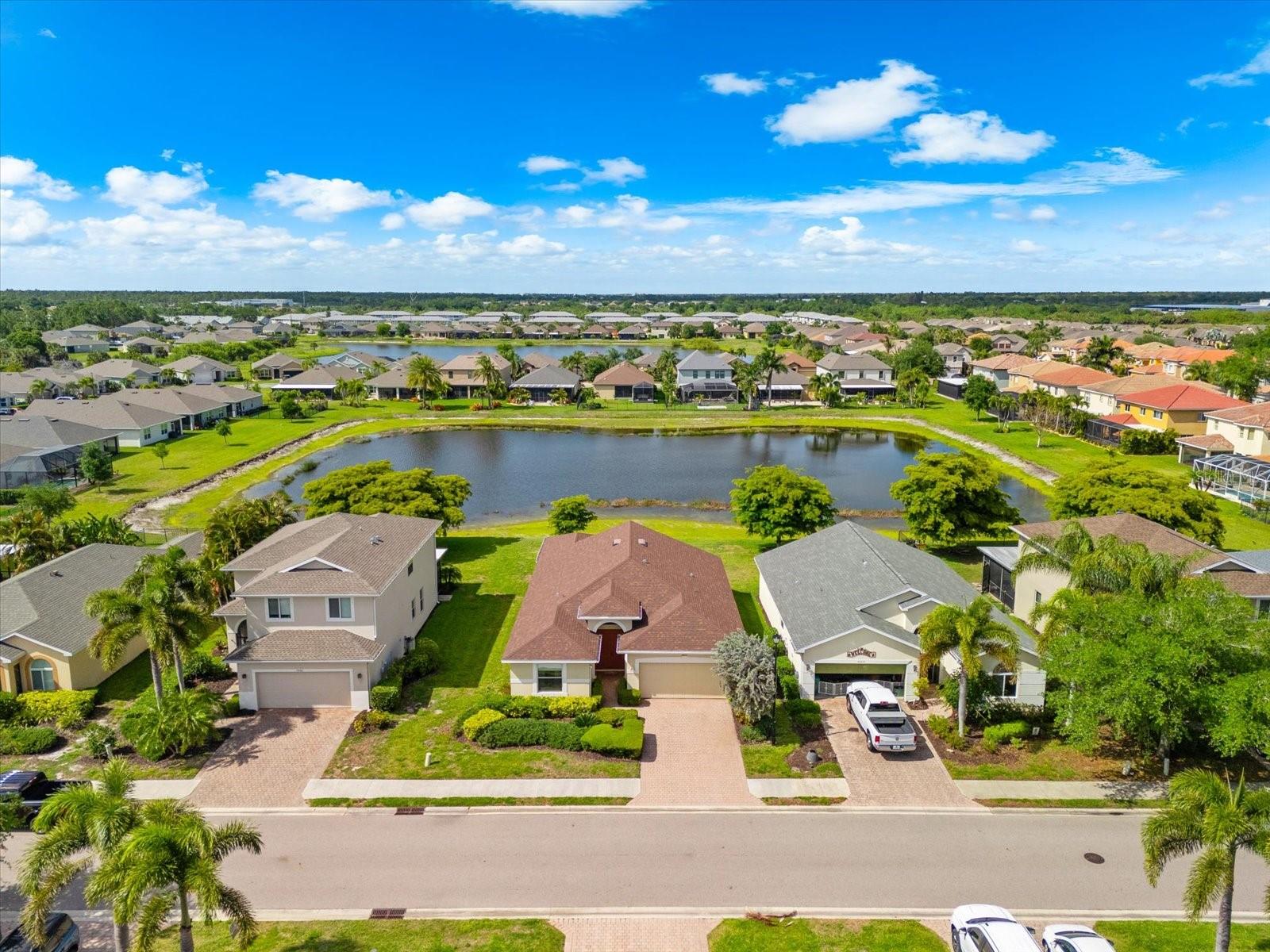 RIVER CLUB - Residential