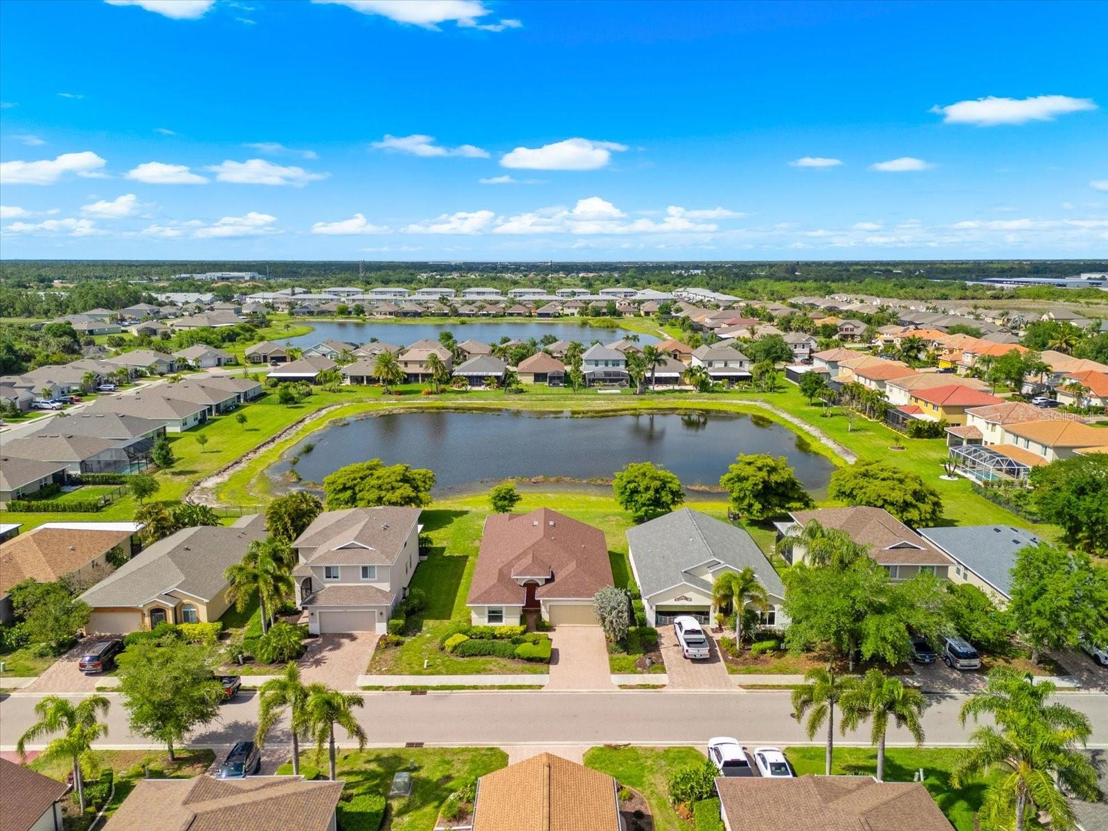 RIVER CLUB - Residential