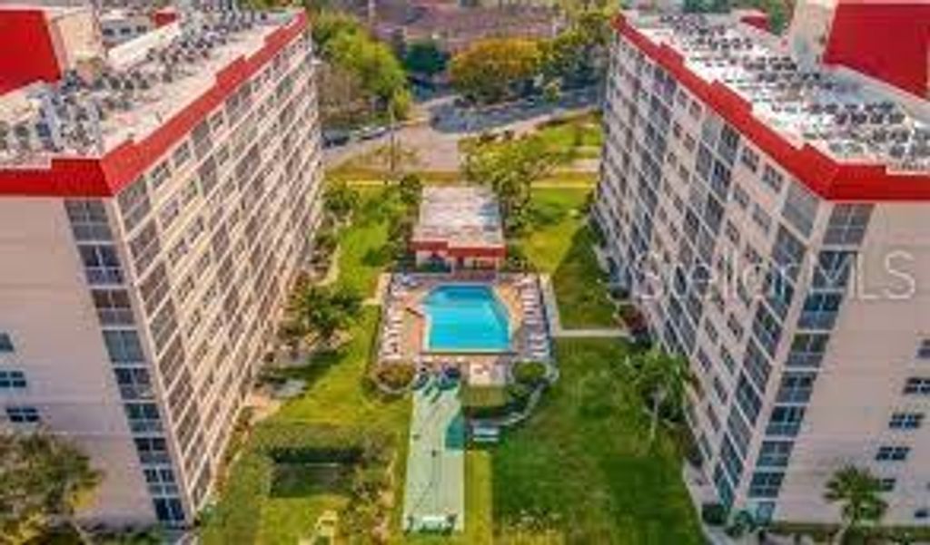 Photo of 232 Saint Augustine Avenue #102, Venice, FL 34285 (MLS # N6141661)