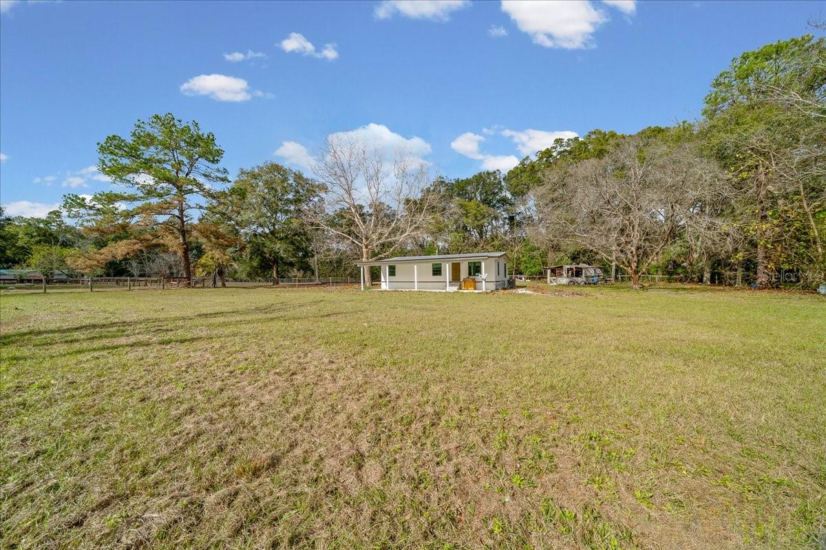 GOLDEN MEADOW FARMS - Residential