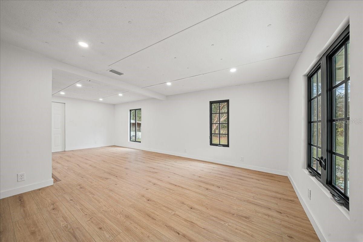 GOLDEN MEADOW FARMS - Residential