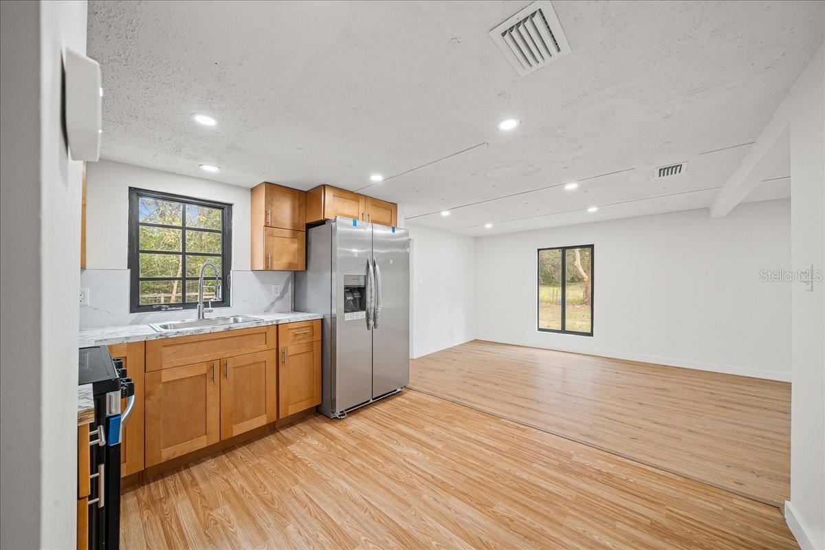 GOLDEN MEADOW FARMS - Residential