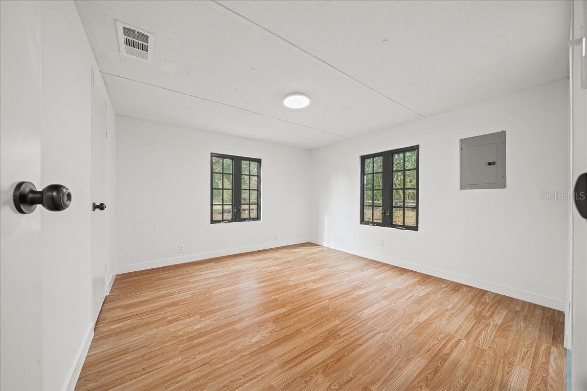 GOLDEN MEADOW FARMS - Residential