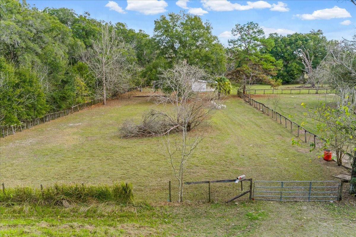 GOLDEN MEADOW FARMS - Residential