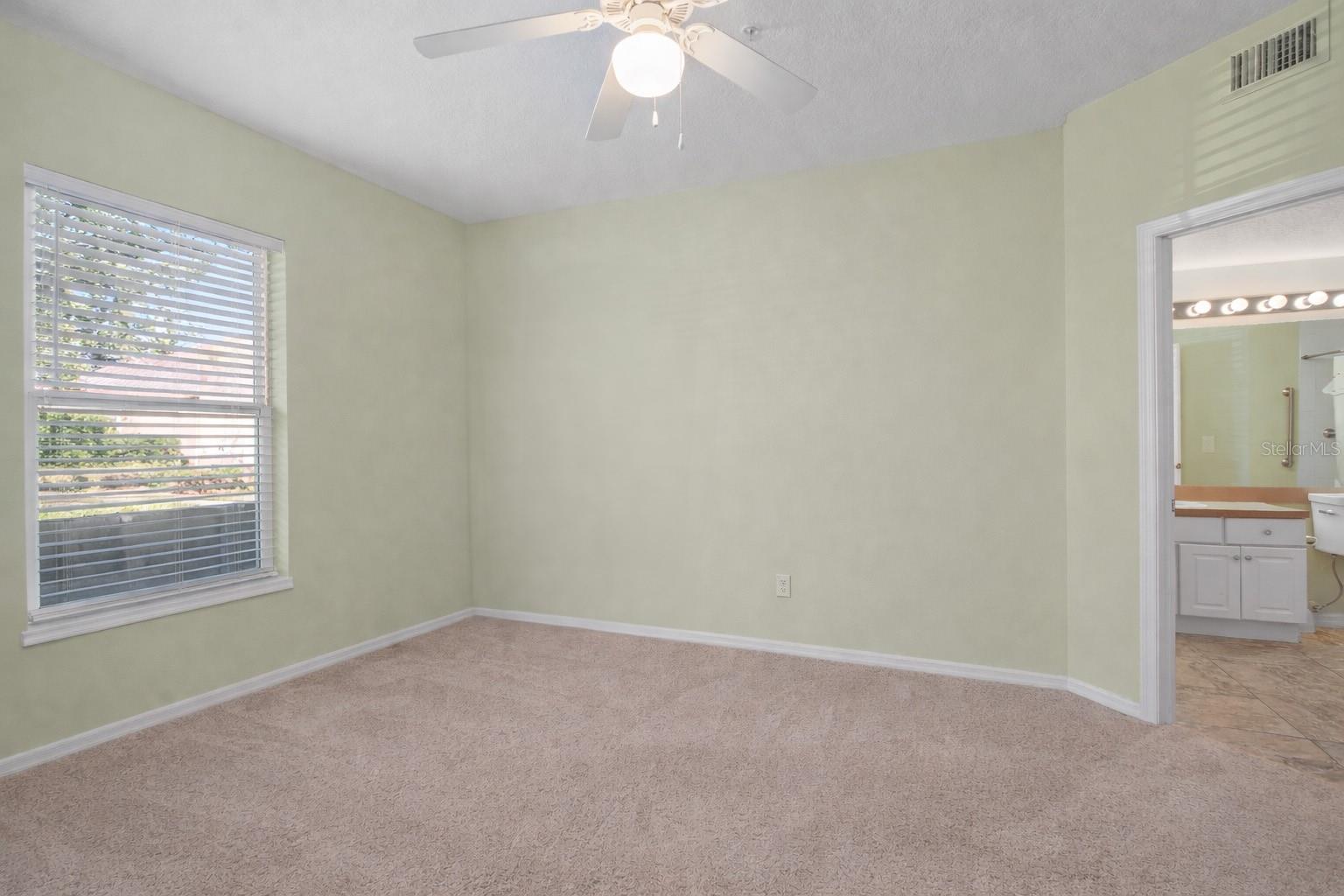 PALMS CLUB CONDOMINIUM - Residential