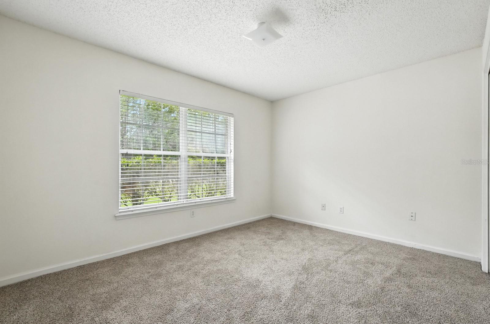 PALM COAST ROYAL PALMS SEC 33 - Residential Lease