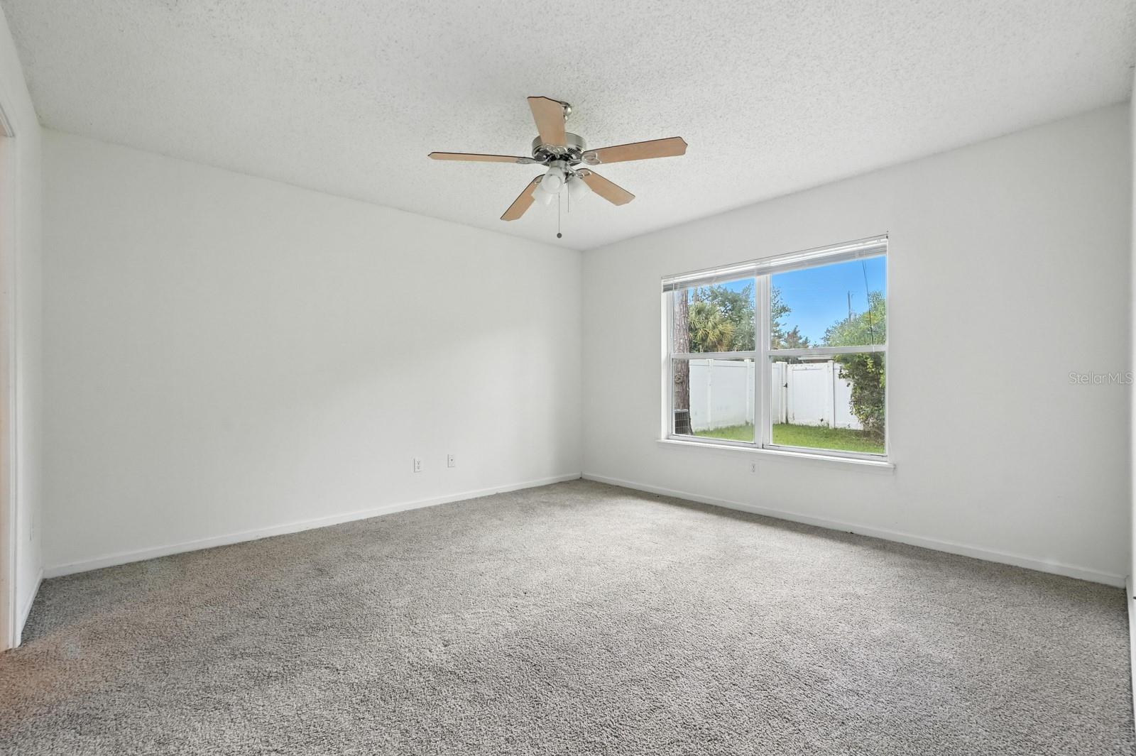 PALM COAST ROYAL PALMS SEC 33 - Residential Lease