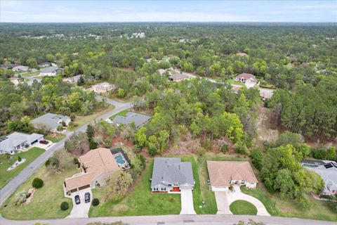 A home in HOMOSASSA