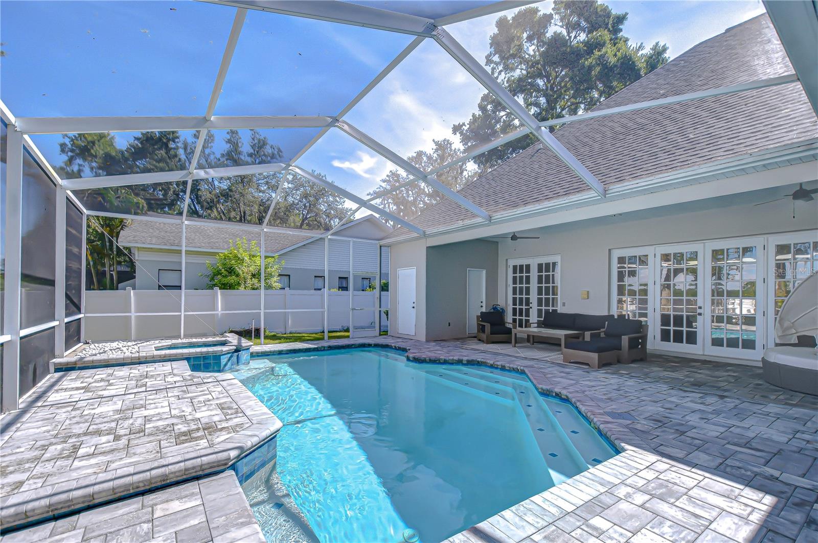3012 COLONIAL RIDGE DRIVE