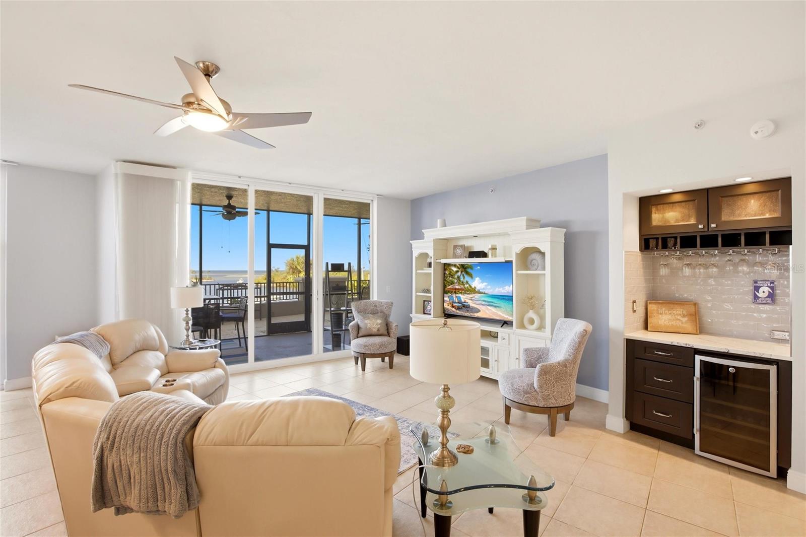 GRANDE ISLE TOWERS I & 02 PH I - Residential