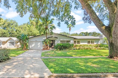 Photo of 2485 Middleton Avenue, Winter Park, FL 32792 (MLS # O6343522) Photo of 2485 Middleton Avenue, Winter Park, FL 32792 (MLS # O6343522)