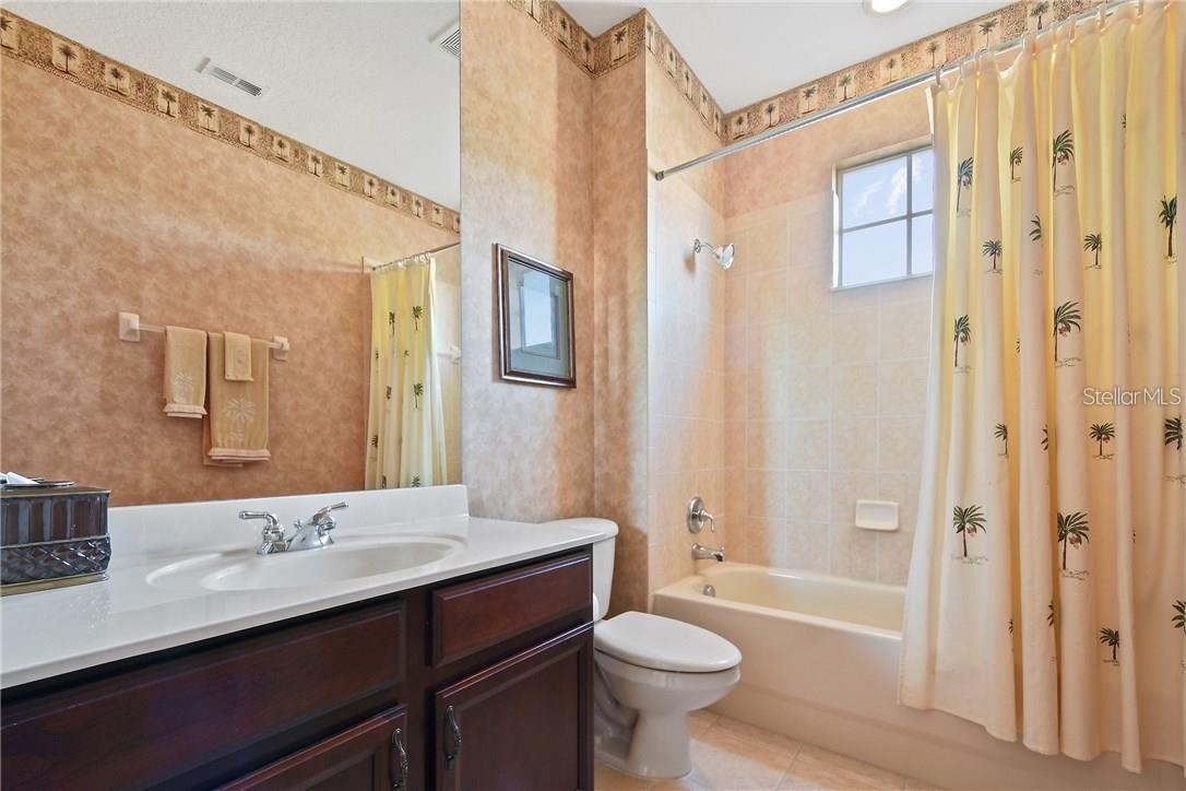 KEENES POINTE - Residential