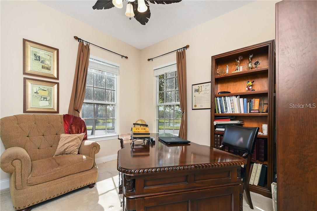 KEENES POINTE - Residential