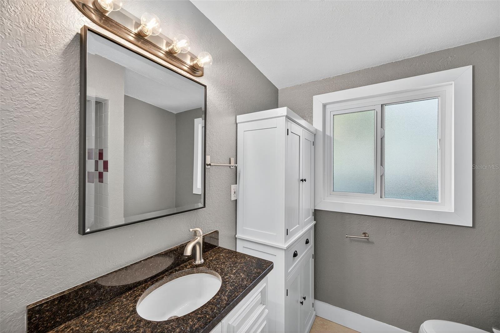 WEST SHADOW LAWN - Residential Lease