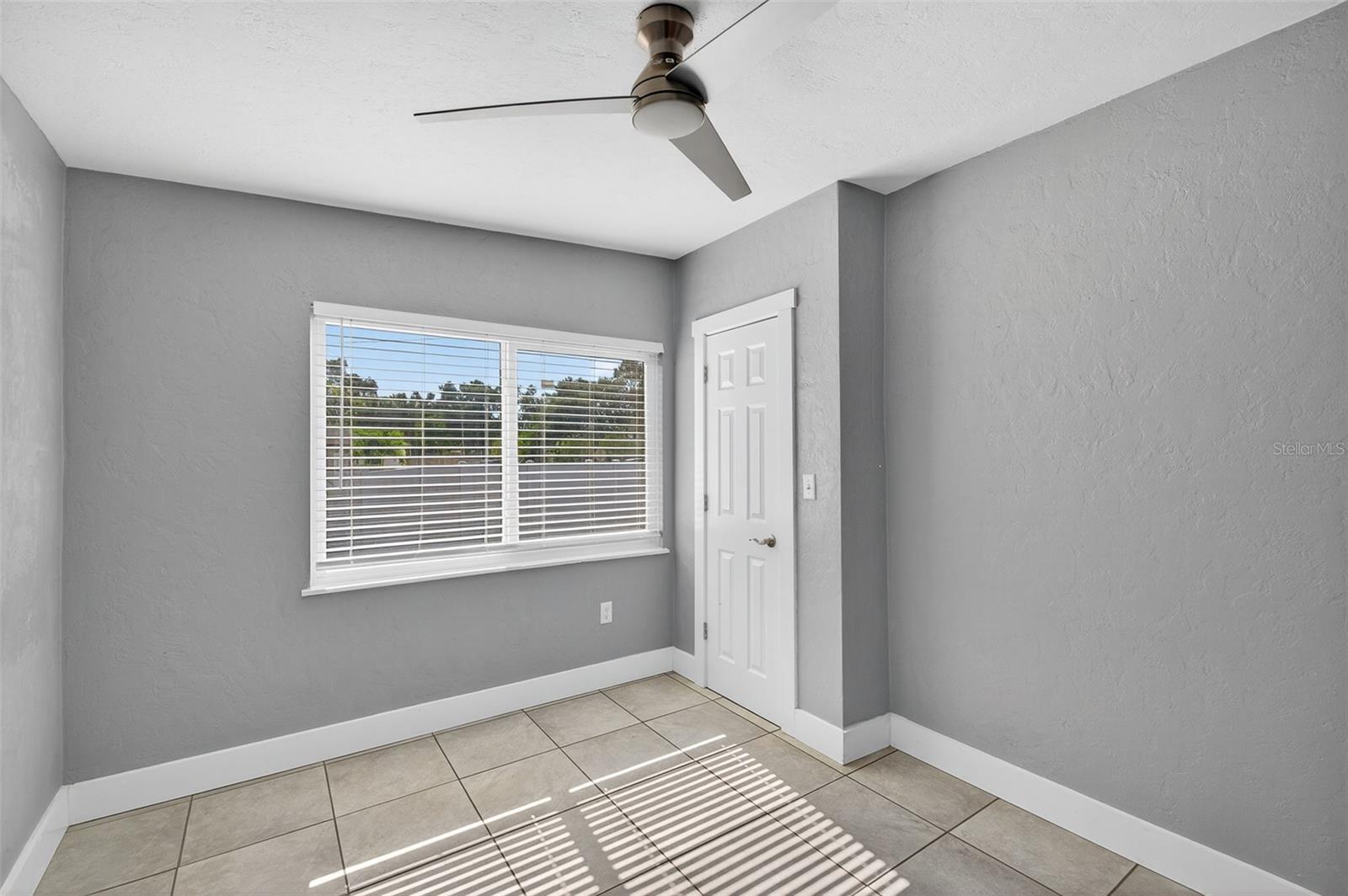 WEST SHADOW LAWN - Residential Lease