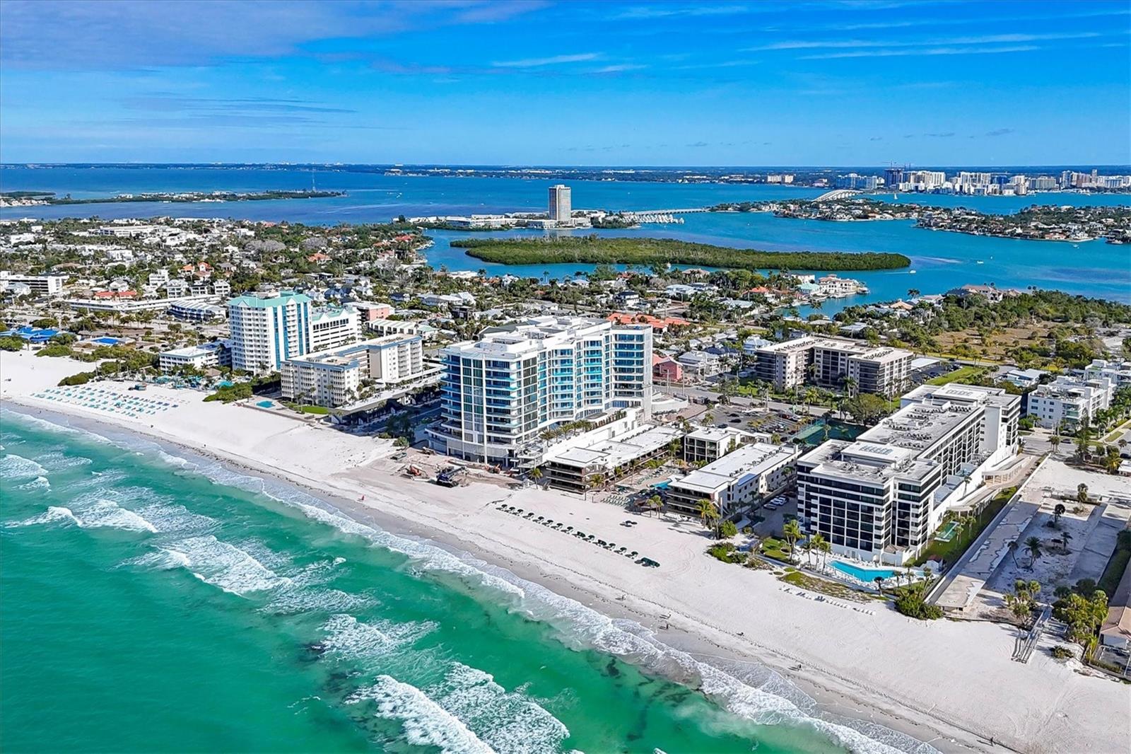 LIDO TOWERS - Residential