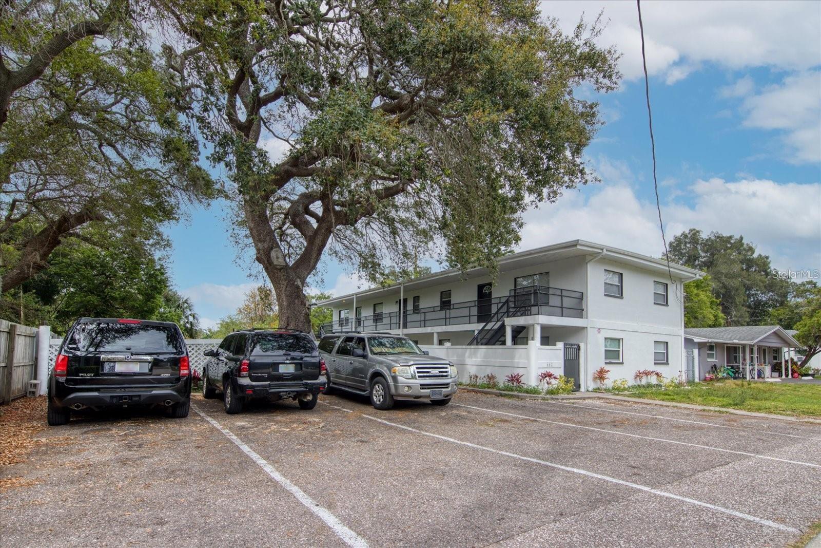 DEXTER PARK 1ST ADD - Residential Lease
