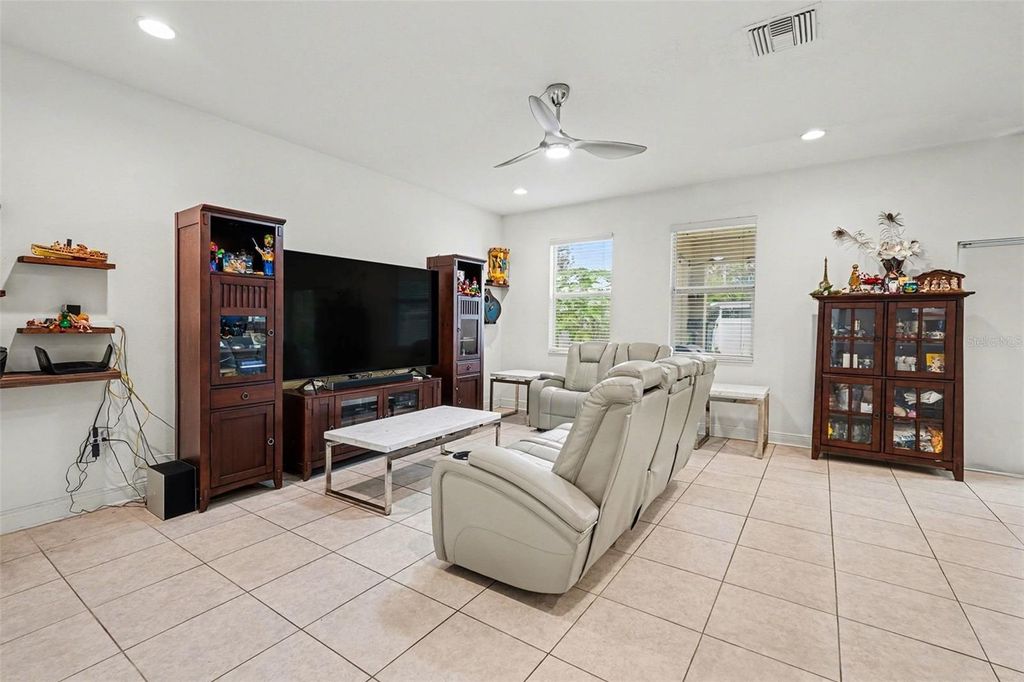 Photo of 1903 W State Street, Tampa, FL 33606 (MLS # TB8468262)