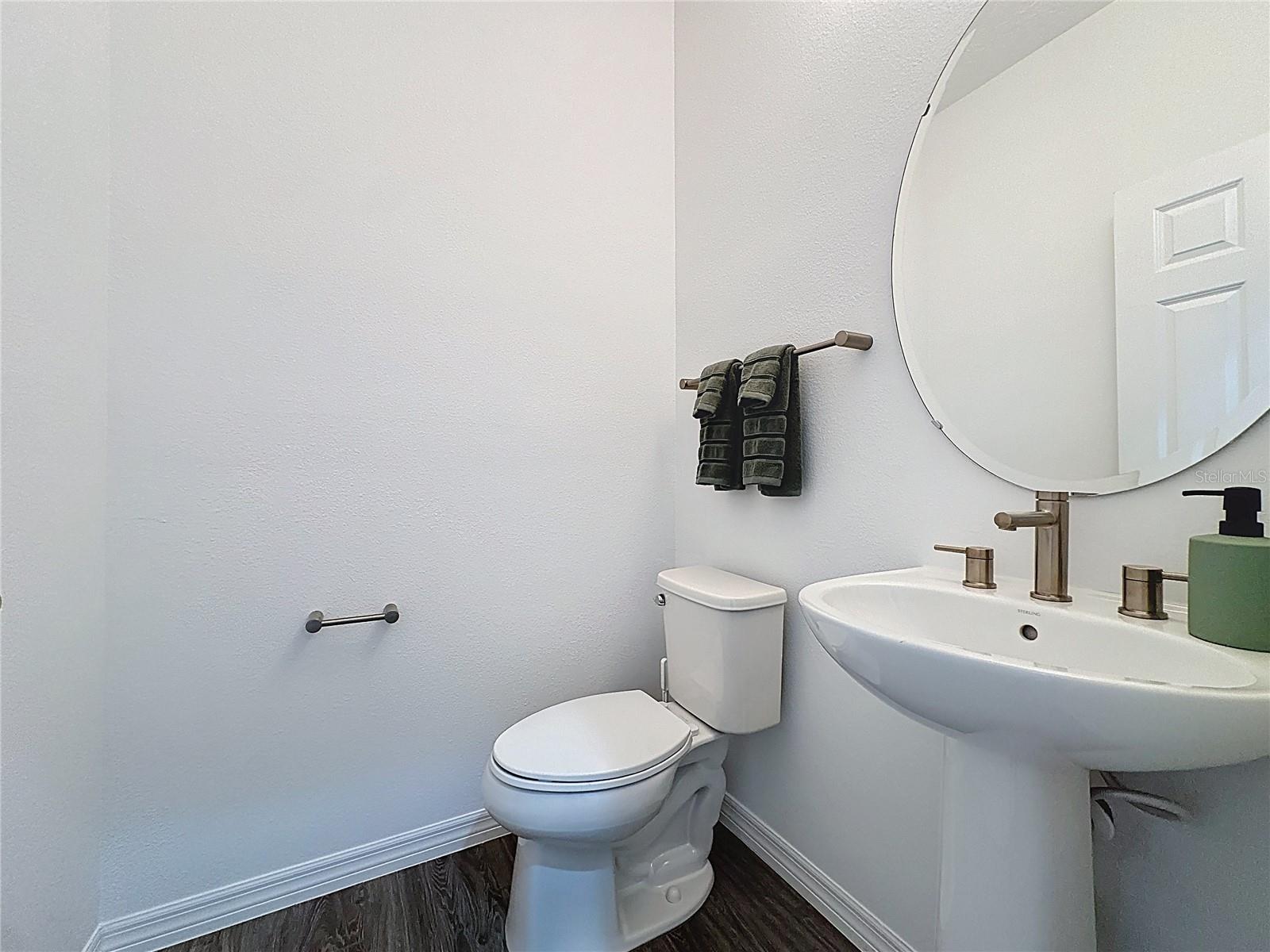 CASCADES OF GROVELAND (TRILOGY) - Residential