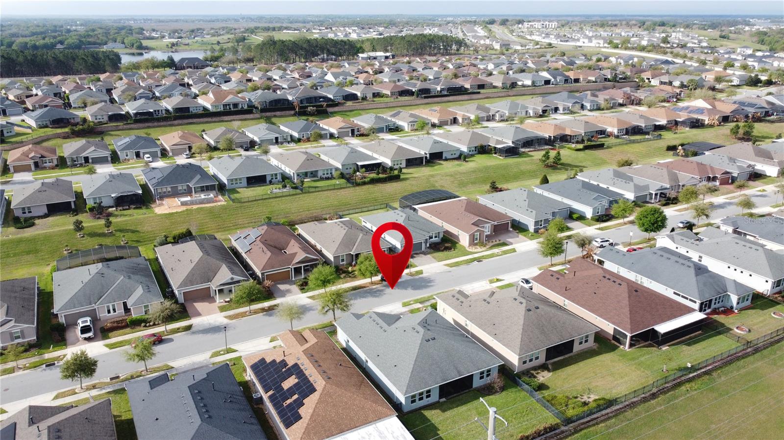 CASCADES OF GROVELAND (TRILOGY) - Residential