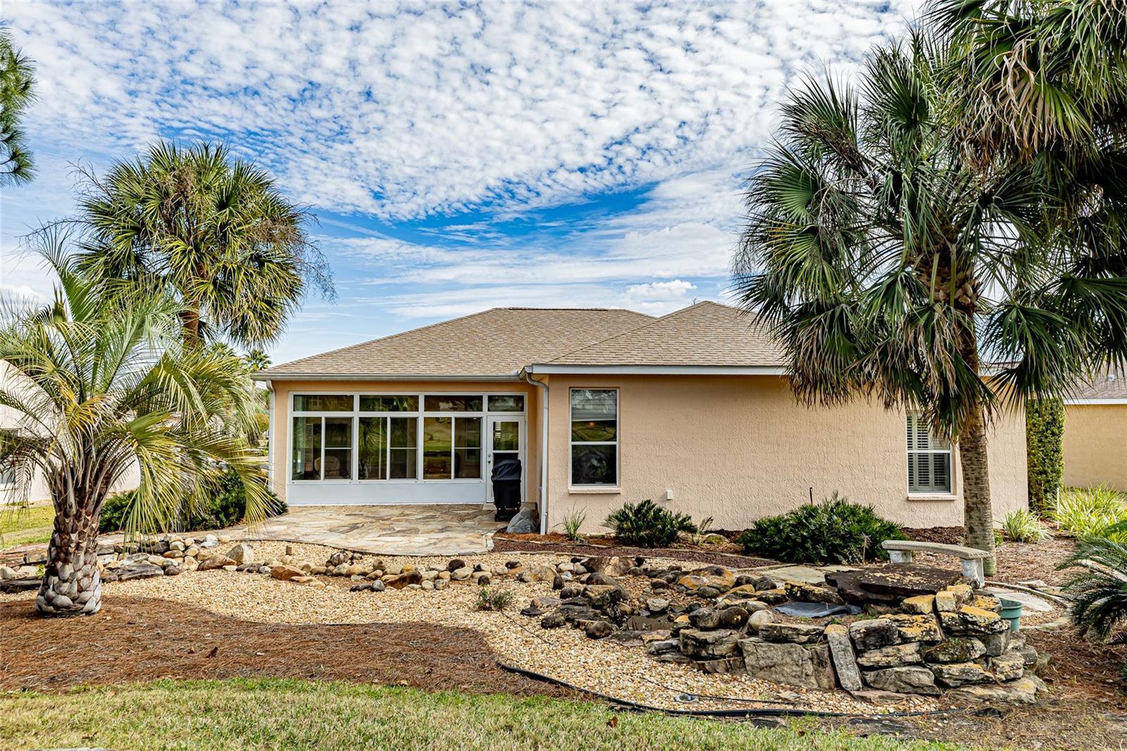 SUMMERGLEN - Residential