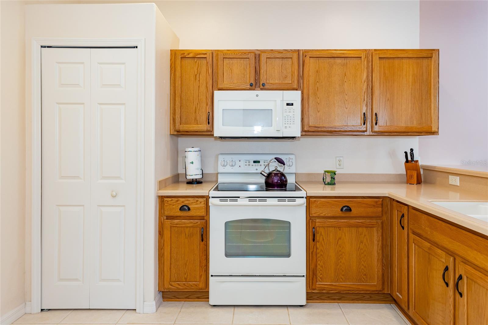 SUMMERGLEN - Residential