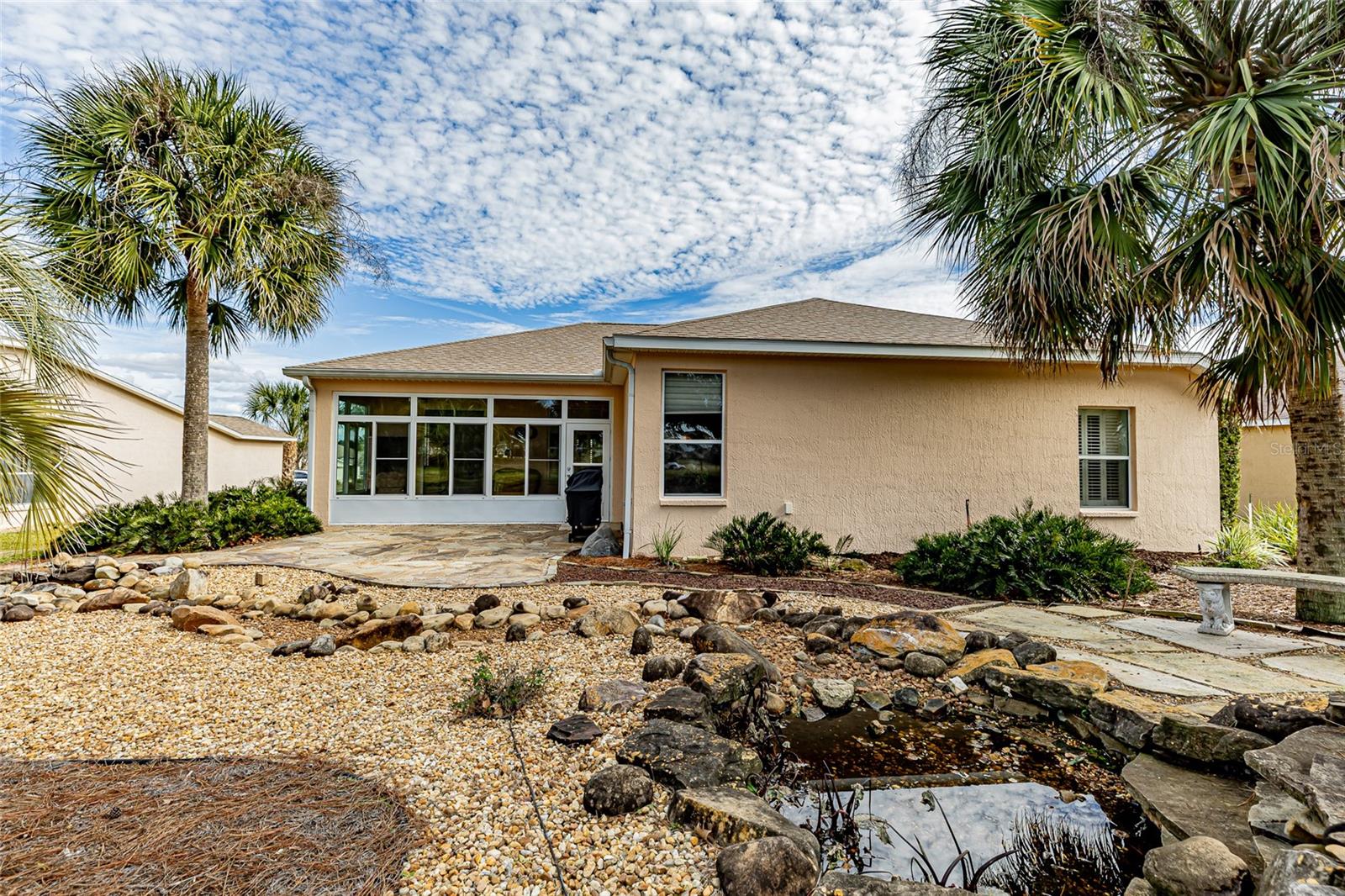 SUMMERGLEN - Residential