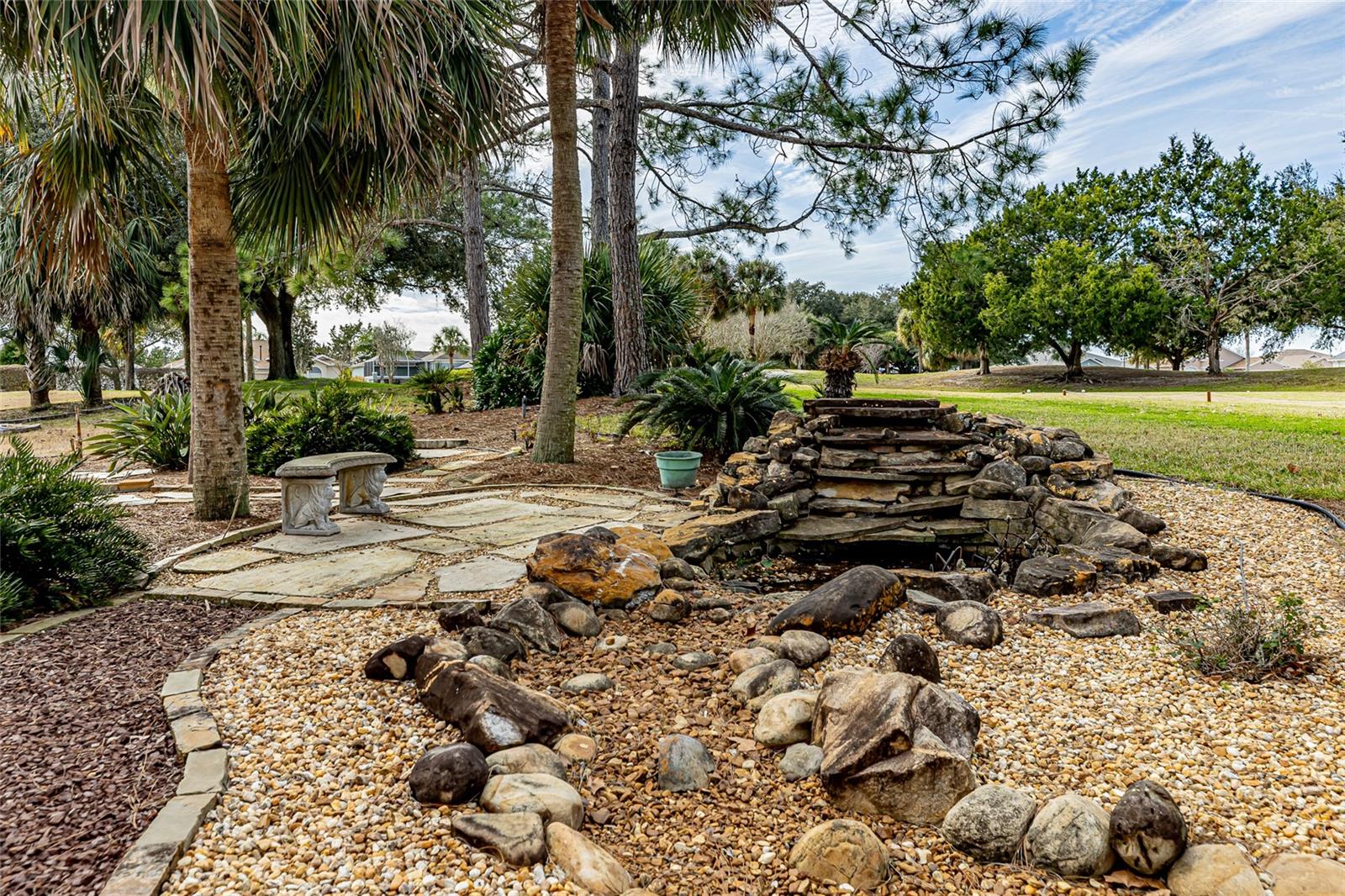 SUMMERGLEN - Residential