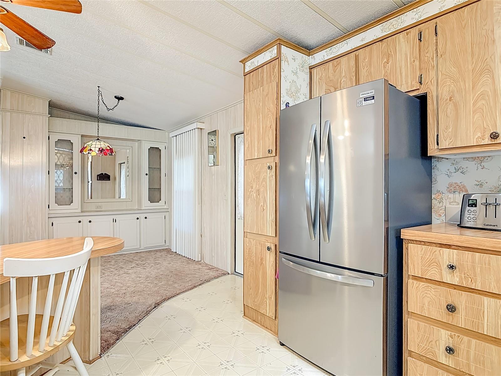 TAVARES LAKE FRANCES ESTATES - Residential