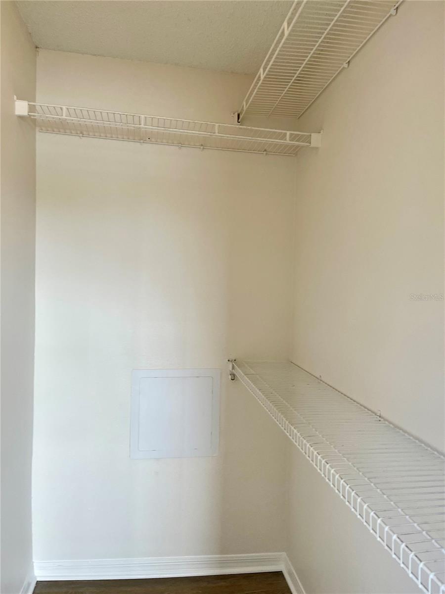 VILLAS AT LAKESIDE CONDO - Residential