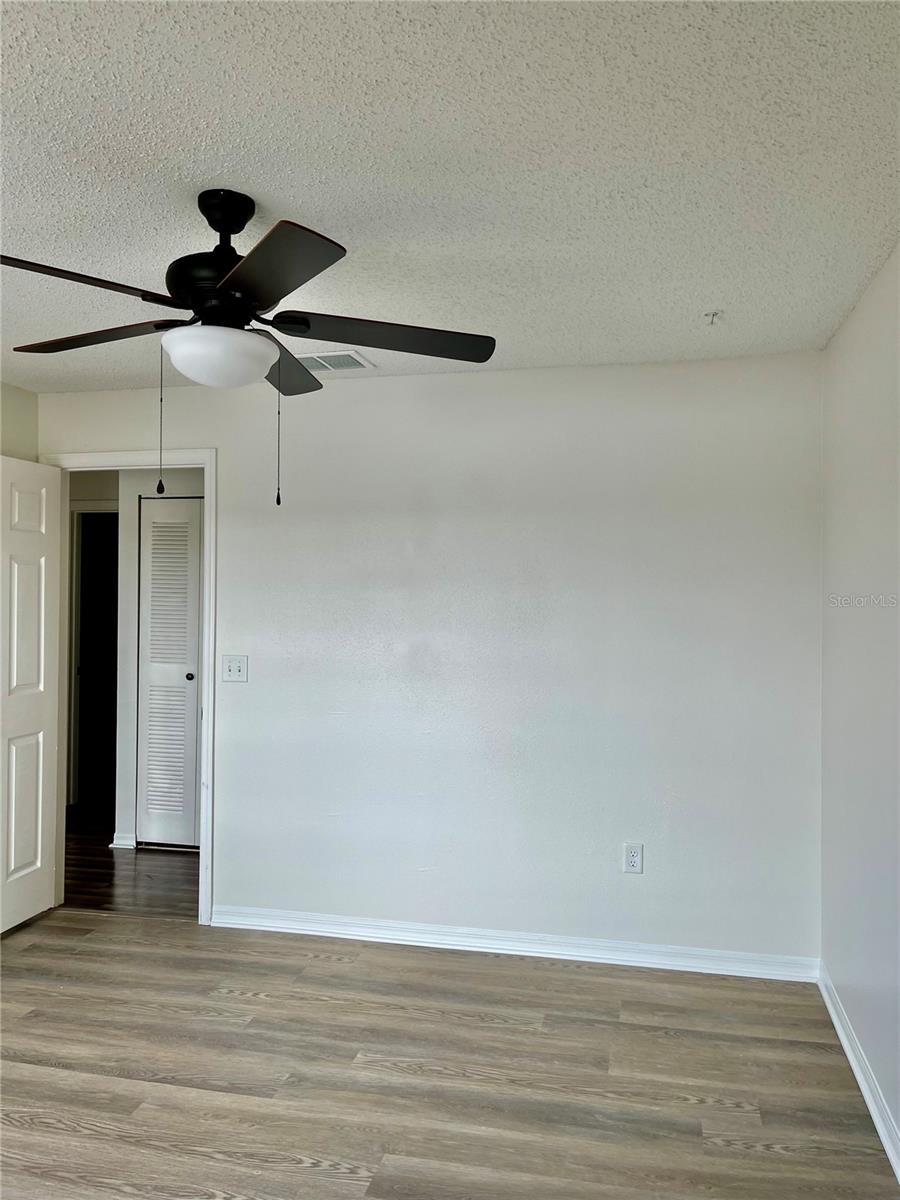 VILLAS AT LAKESIDE CONDO - Residential