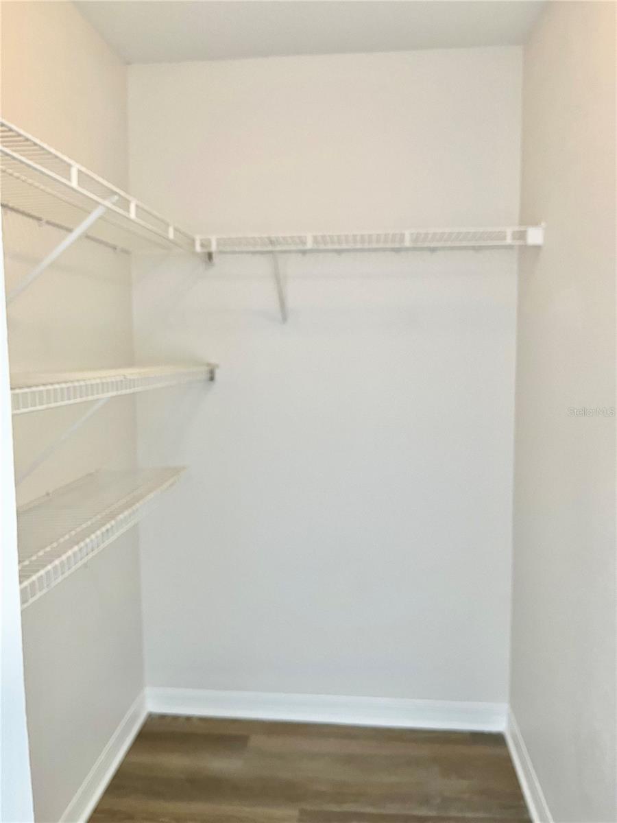 VILLAS AT LAKESIDE CONDO - Residential