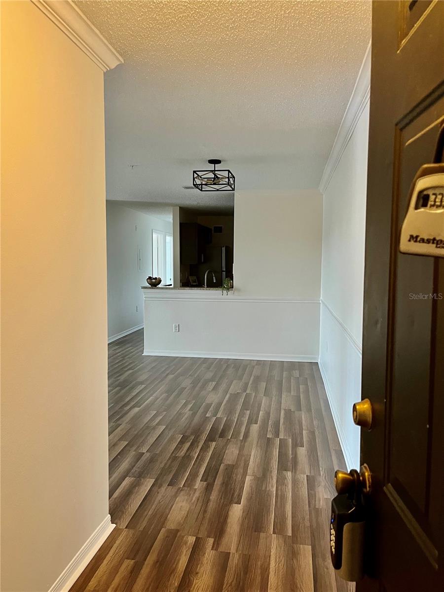 VILLAS AT LAKESIDE CONDO - Residential